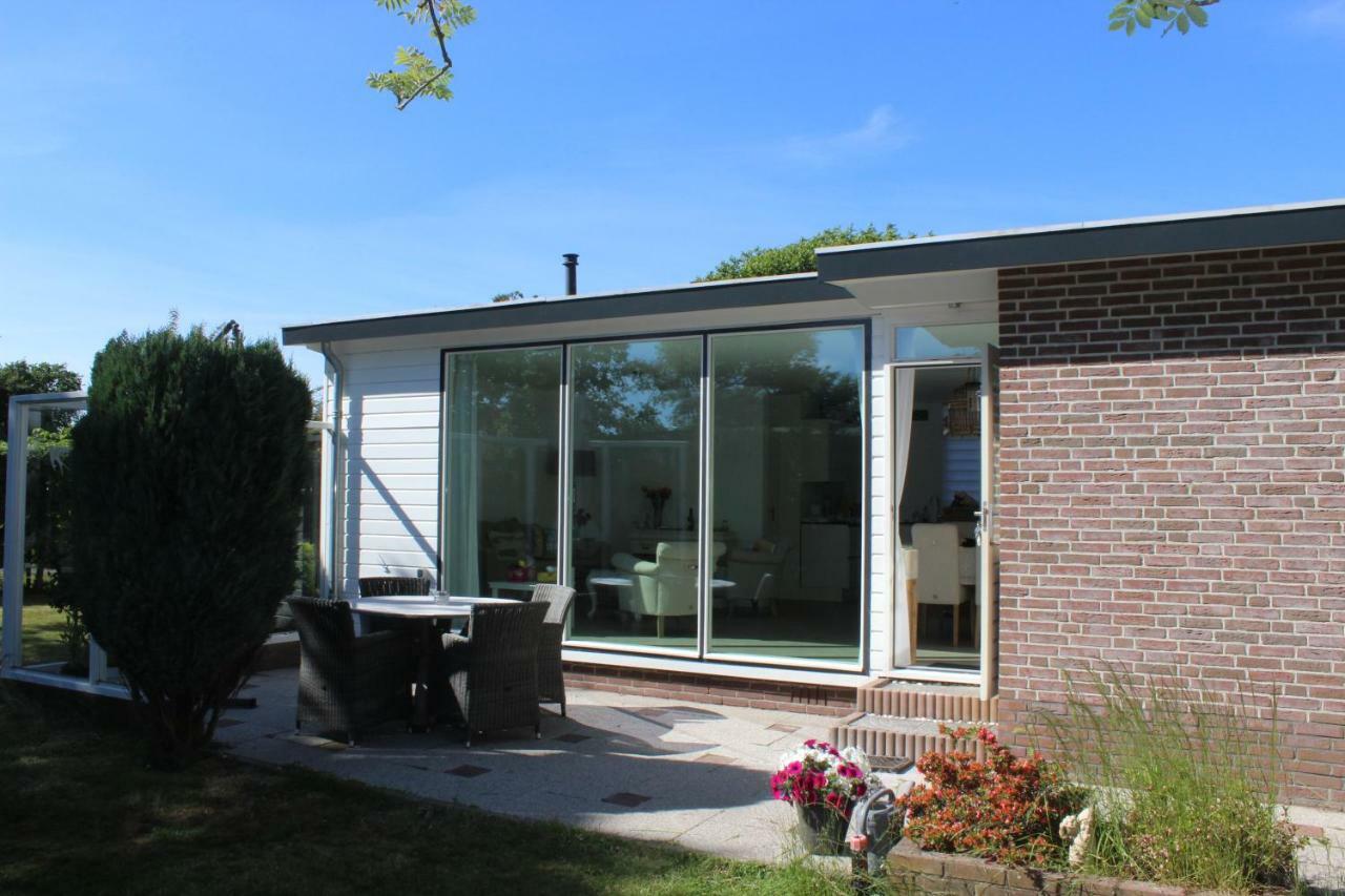 Vakantiehuis Aan Zee Sint Maartensvlotbrug Extérieur photo